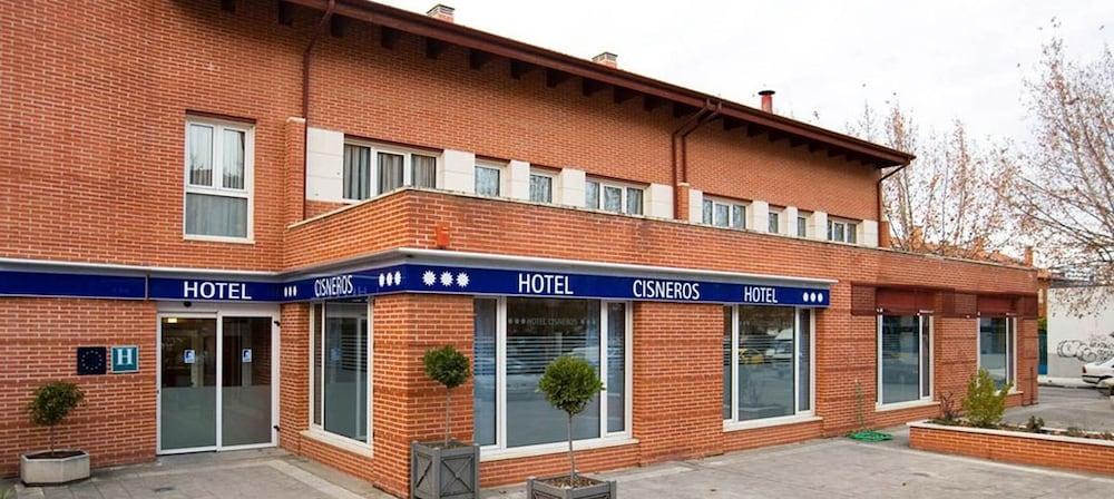 Hotel Cisneros 알칼라데에나레스 외부 사진